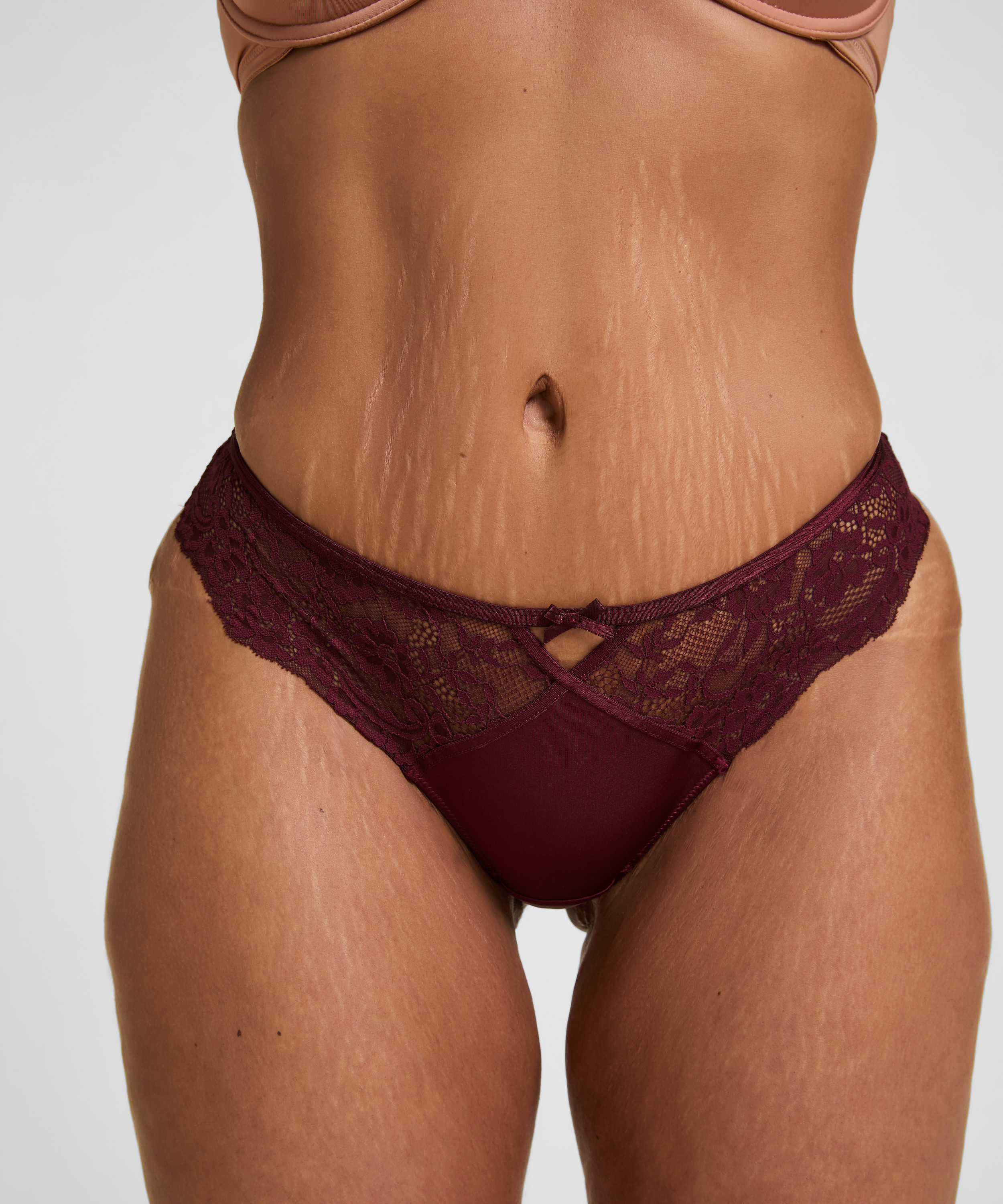 Cheekini Liloye, Fioletowy, main