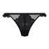 Stringi Posie, Czarny