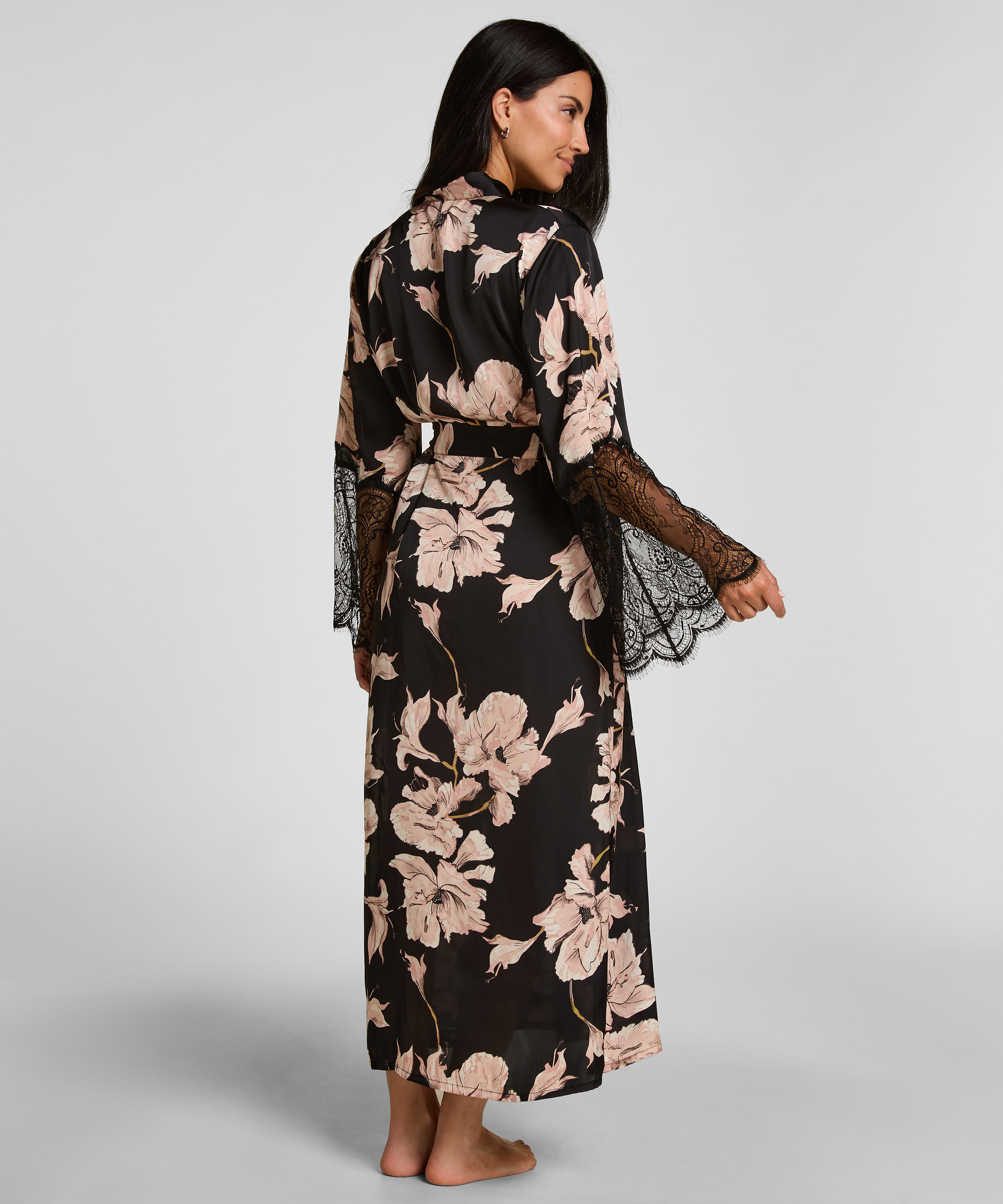 Satynowe długie kimono z koronką, Czarny, main