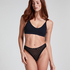 Stringi Phoebe, Czarny