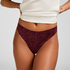 Niewidzialne stringi basic, Czerwony