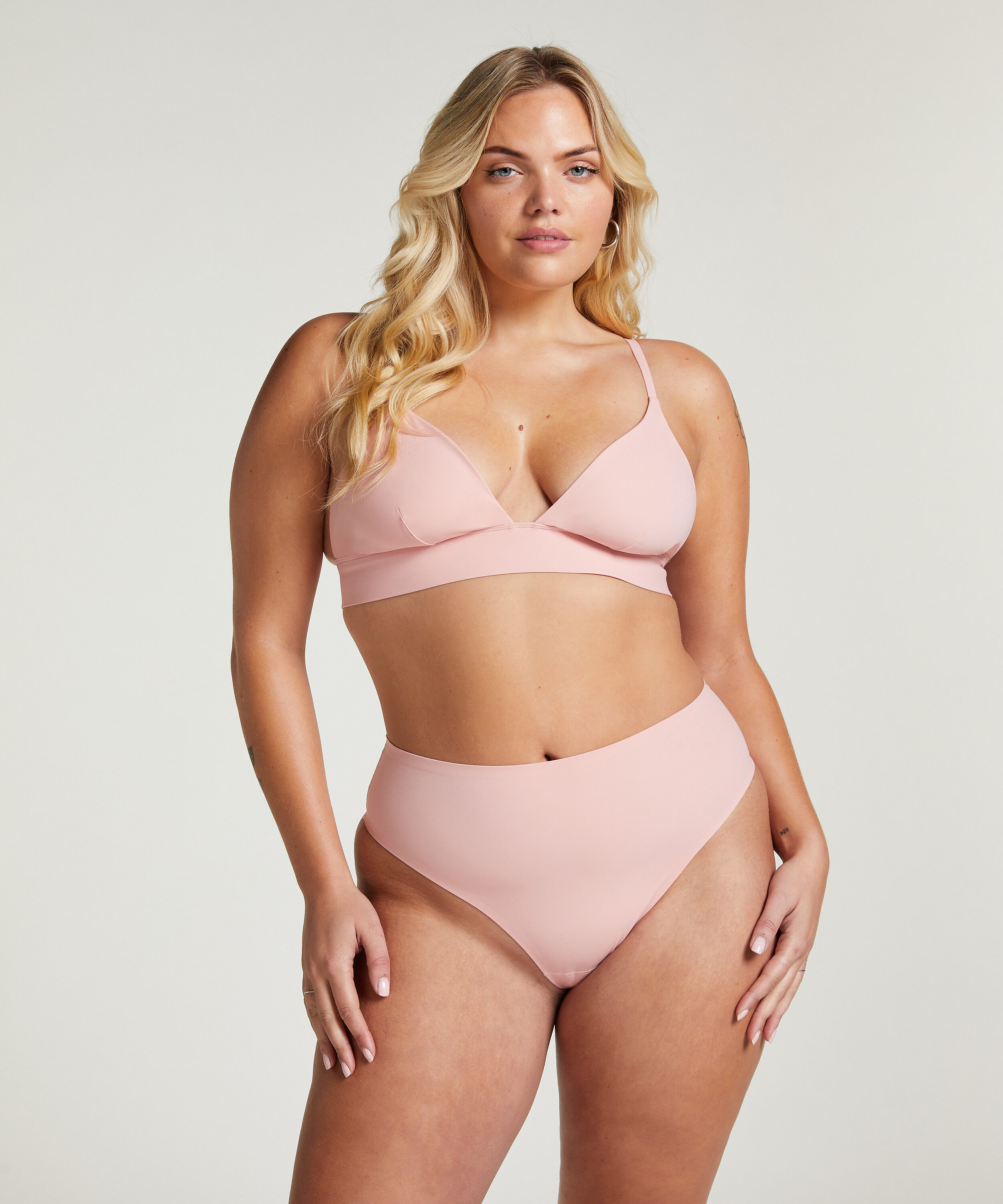 Tr&oacute;jkąt Bralette Smooth, R&oacute;żowy