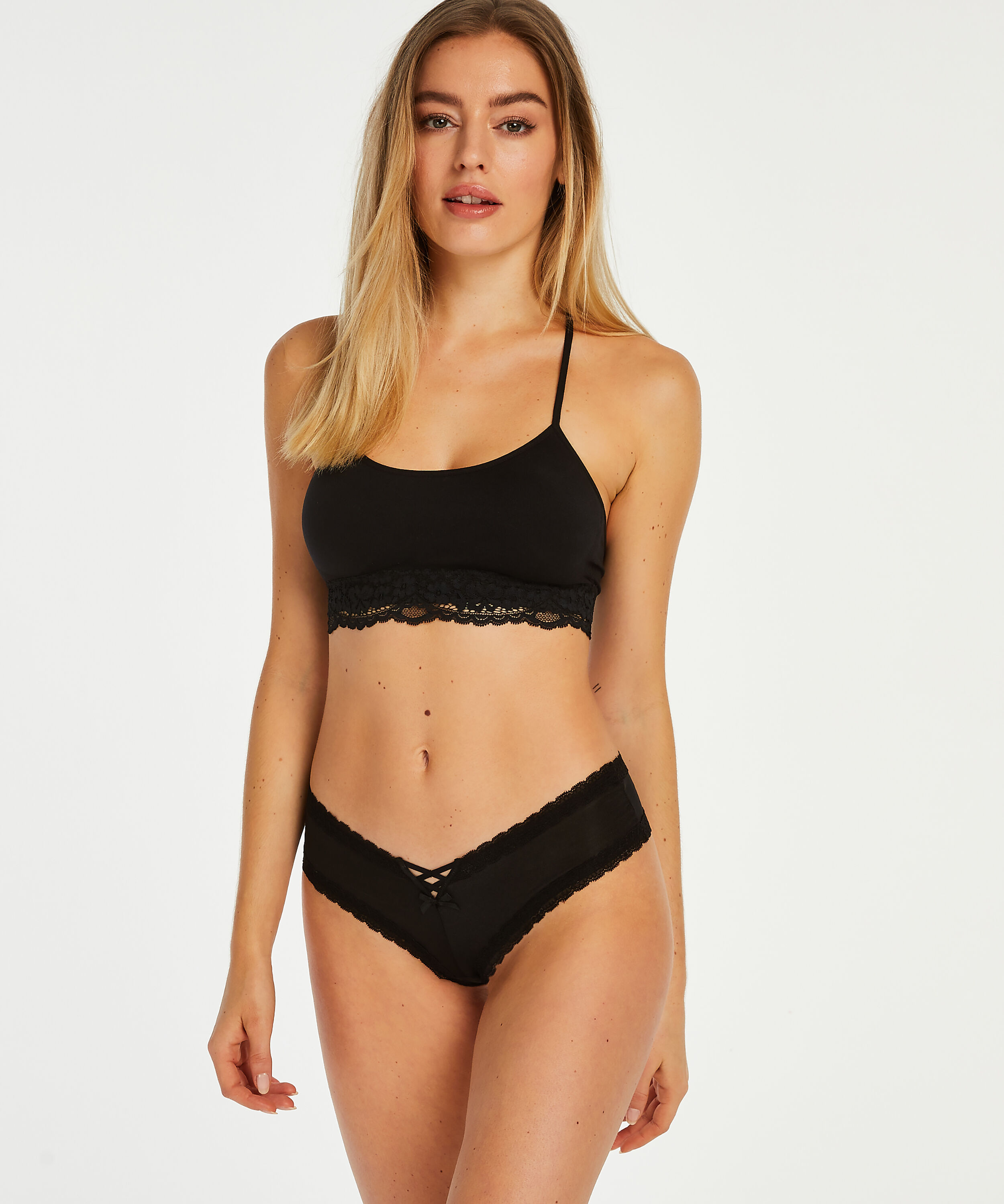 Brazyliany Vixen, Czarny