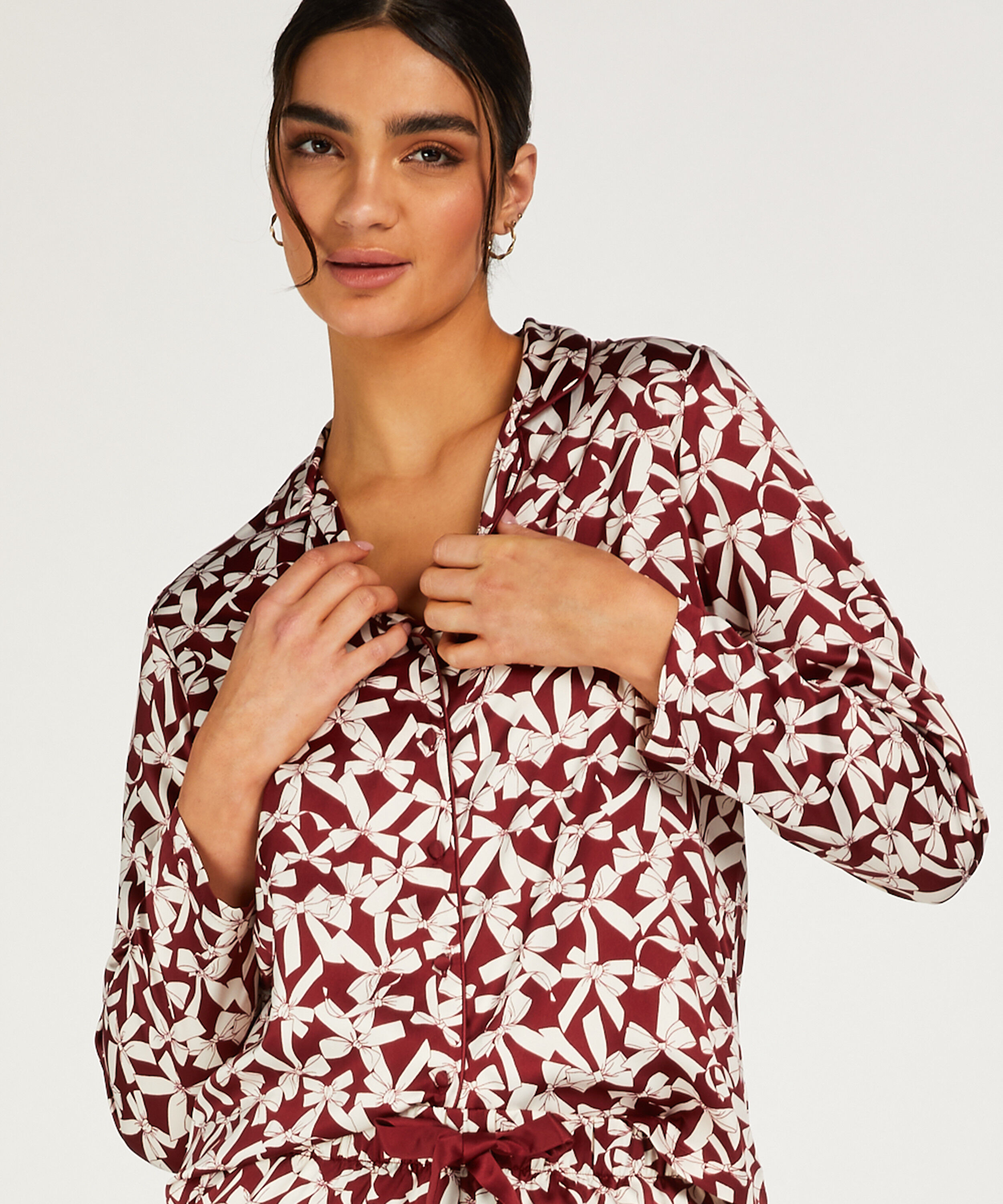 Kurtka z satyny z długimi rękawami, Czerwony