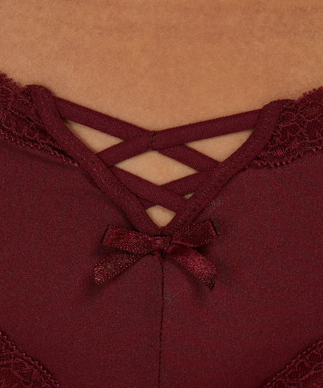 Brazyliany w kształcie litery V Vixen, Czerwony