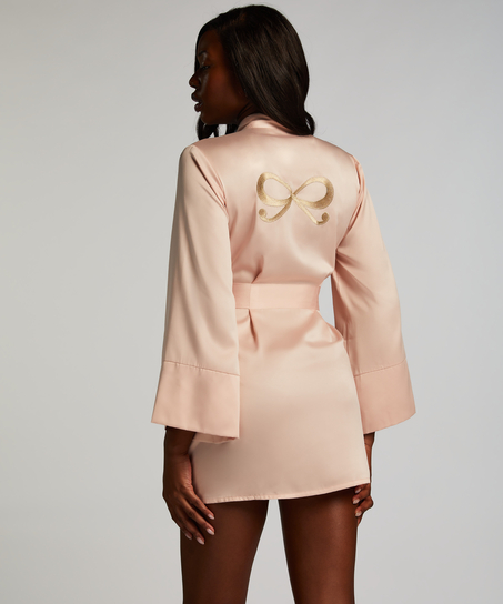 Satynowe kimono, R&oacute;żowy