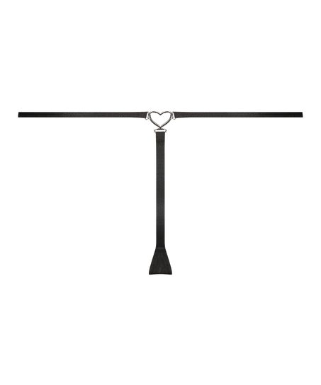 Stringi Isabelle, Czarny