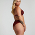 Zoe High Brazilian, Czerwony
