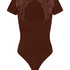 Body Becky, Brązowy