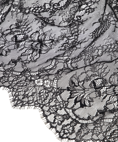 Halka Melisande, Czarny