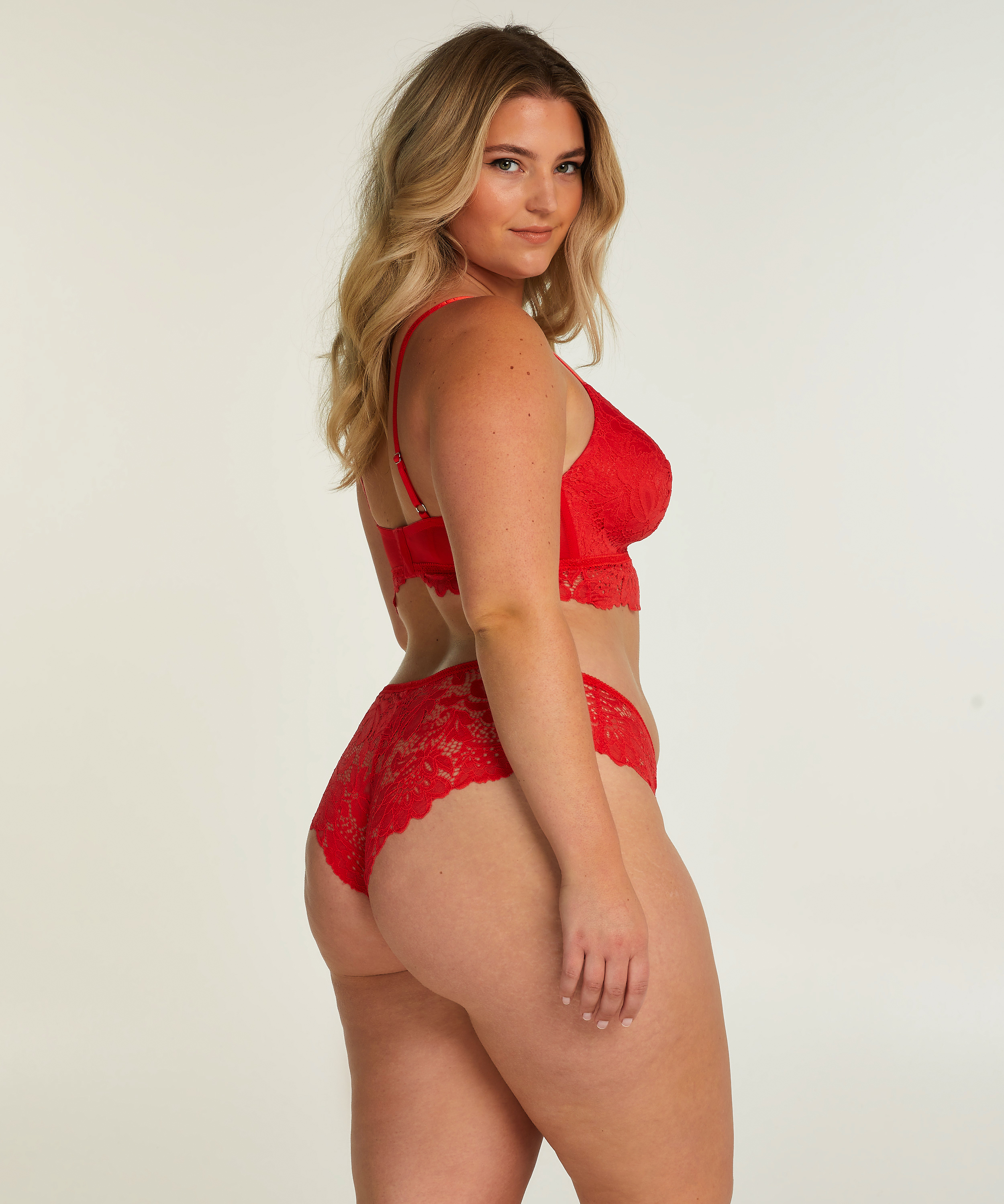 Brazyliany Shiloh, Czerwony, main