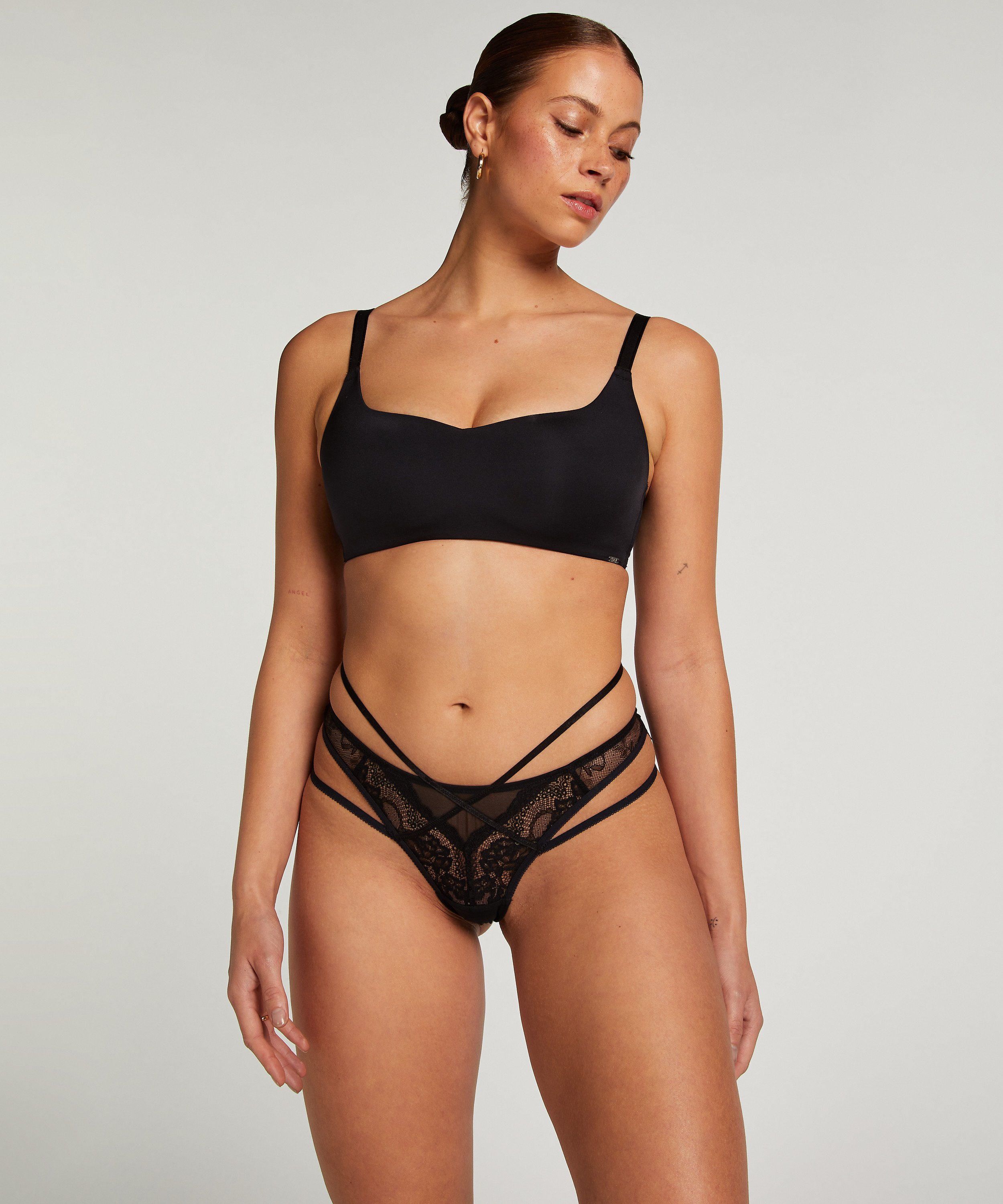 Brazyliany Amala, Czarny, main