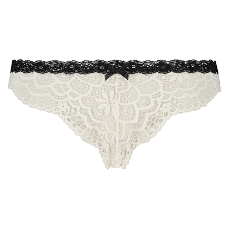 Yaretzi Brazilian, Biały