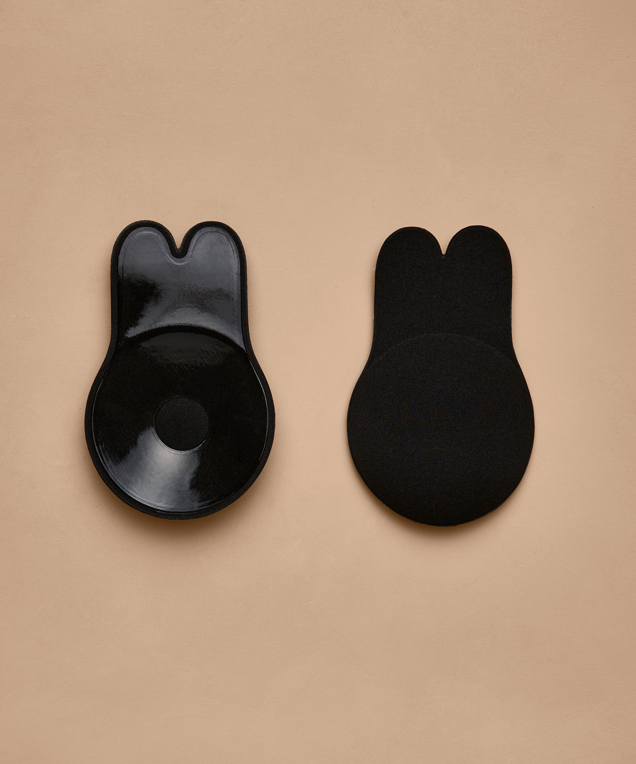 Przyklejane miseczki unoszące biust, Czarny, main