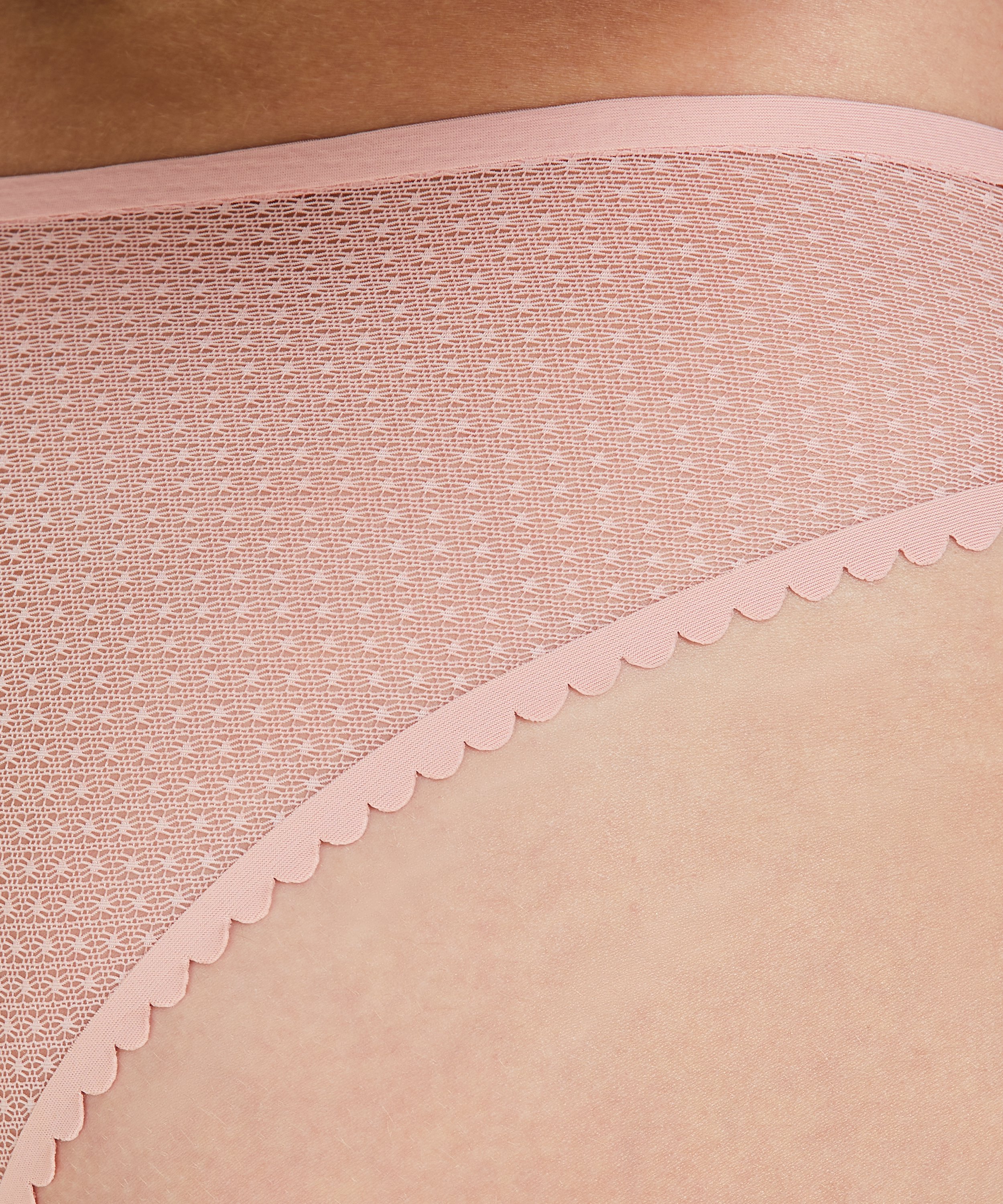 Niewidoczne pod ubraniem brazyliany, Różowy, main