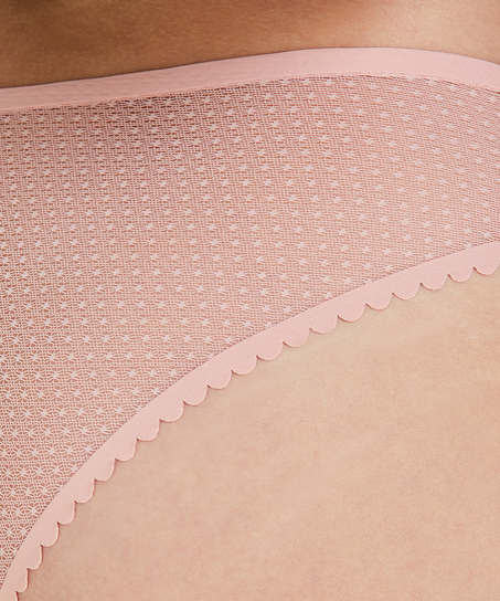 Niewidoczne pod ubraniem brazyliany, Różowy