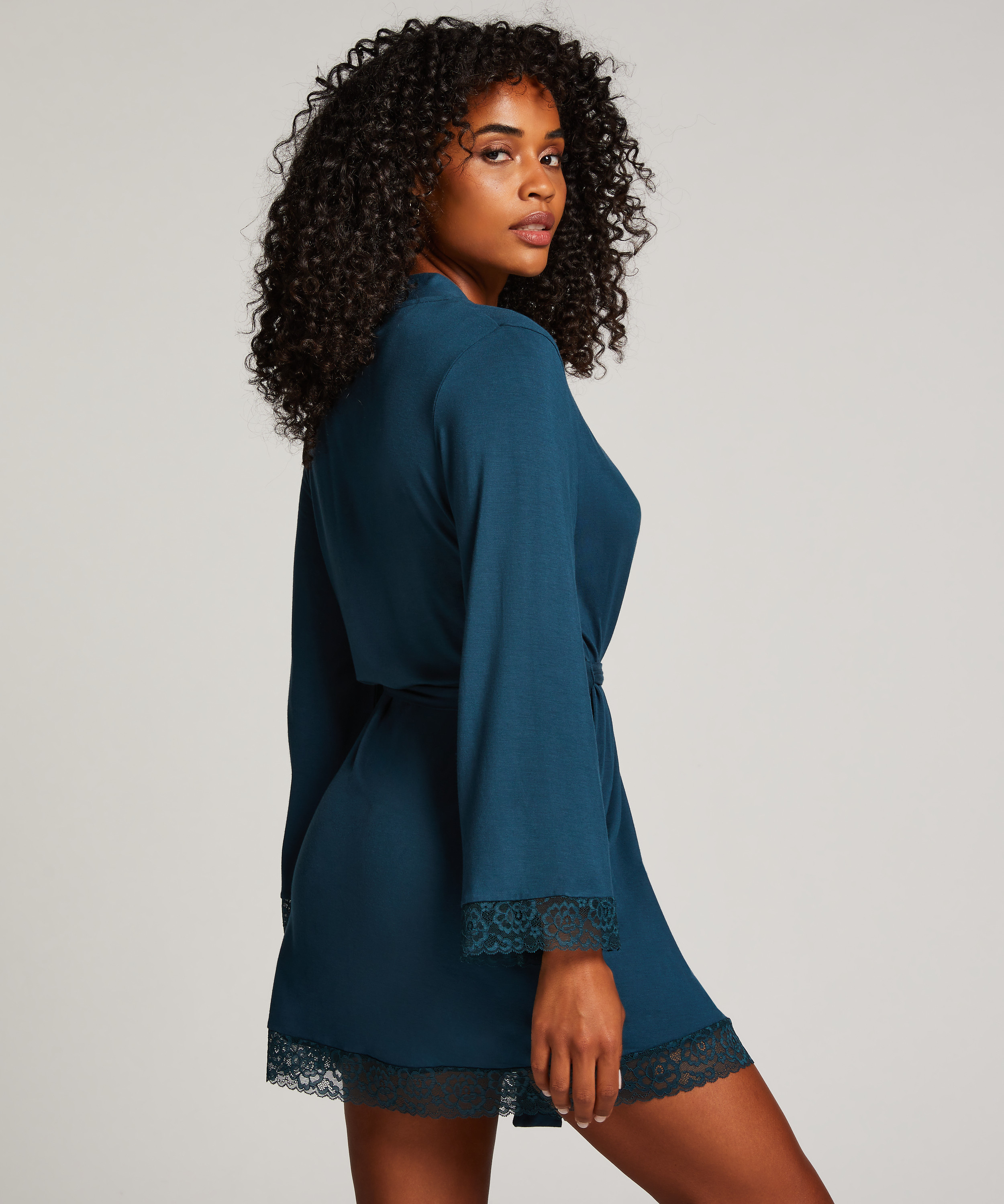 Kr&oacute;tki szlafrok, Niebieski, main