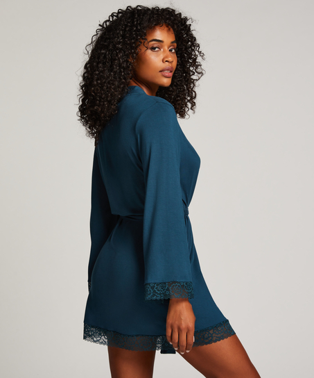 Kr&oacute;tki szlafrok, Niebieski