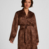 Satynowe kimono, Czarny