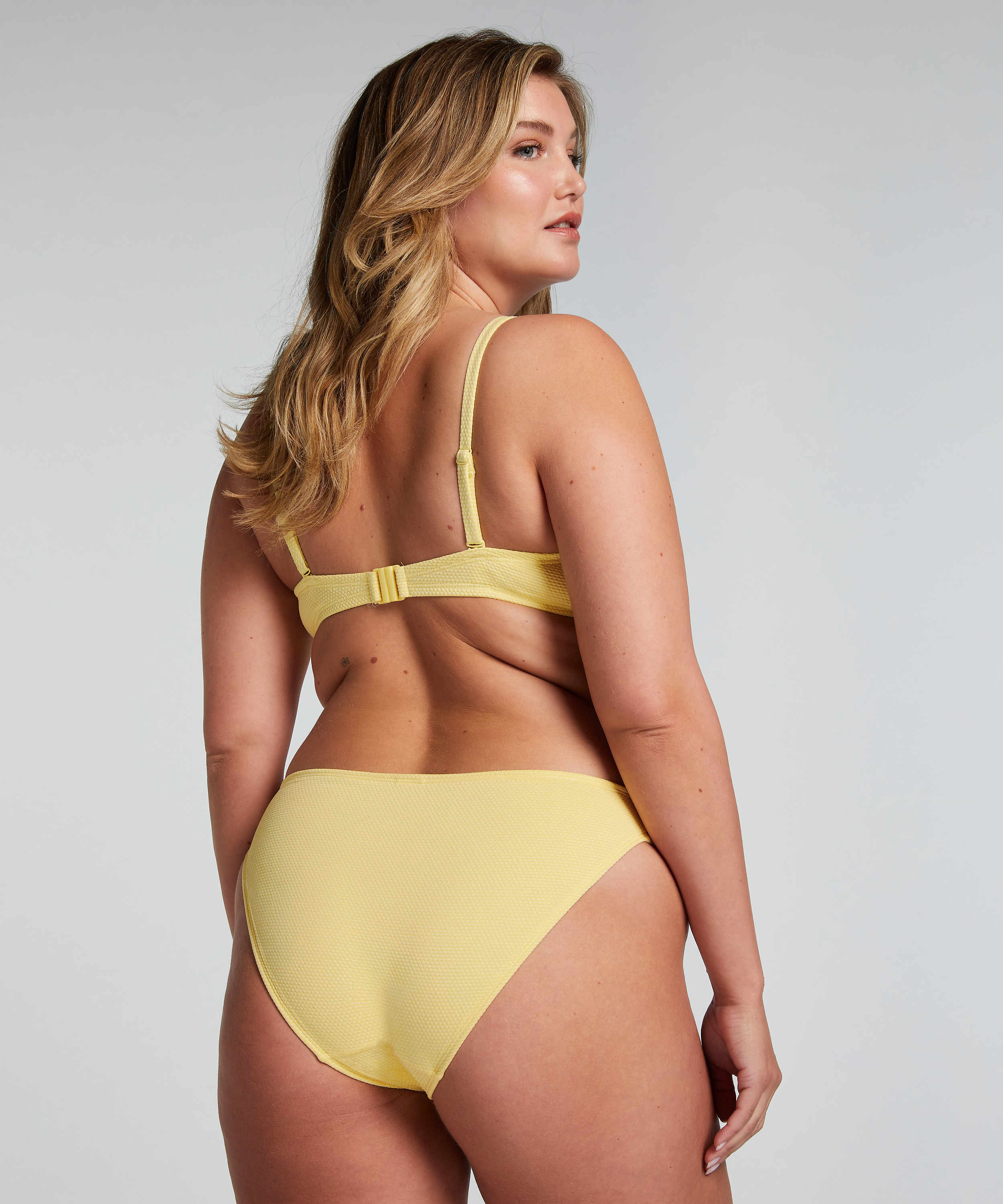 Majtki Bikini Rio Scallop, Ż&oacute;łty, main