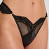 Stringi Belladonna, Czarny
