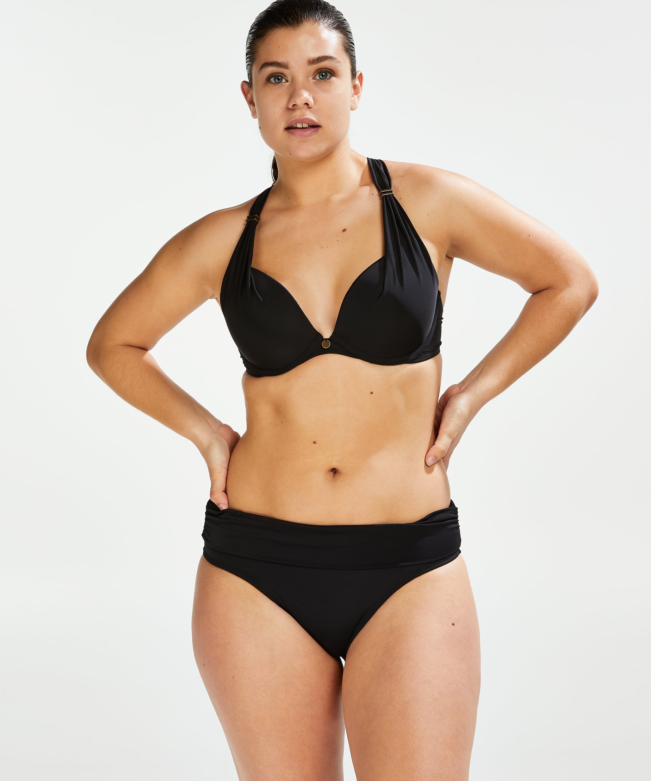 Usztywniona g&oacute;ra od bikini z fiszbinami Sunset Dreams - miseczki E+, Czarny, main