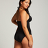 Kształtowane tankini, Czarny