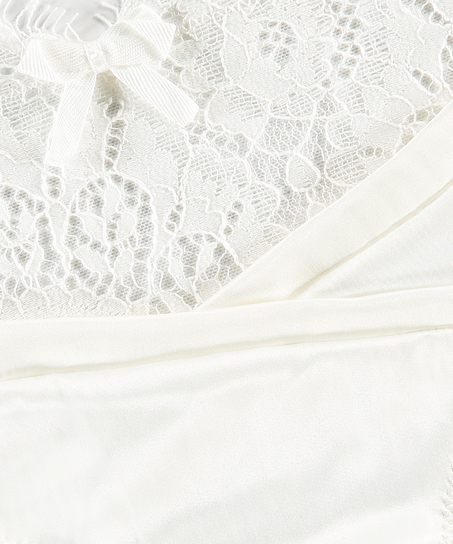 Stringi Hannako, Biały