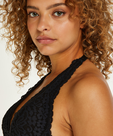 Braletka Rose, Czarny