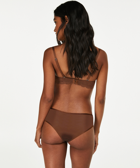 Angie Brazilian, Brązowy