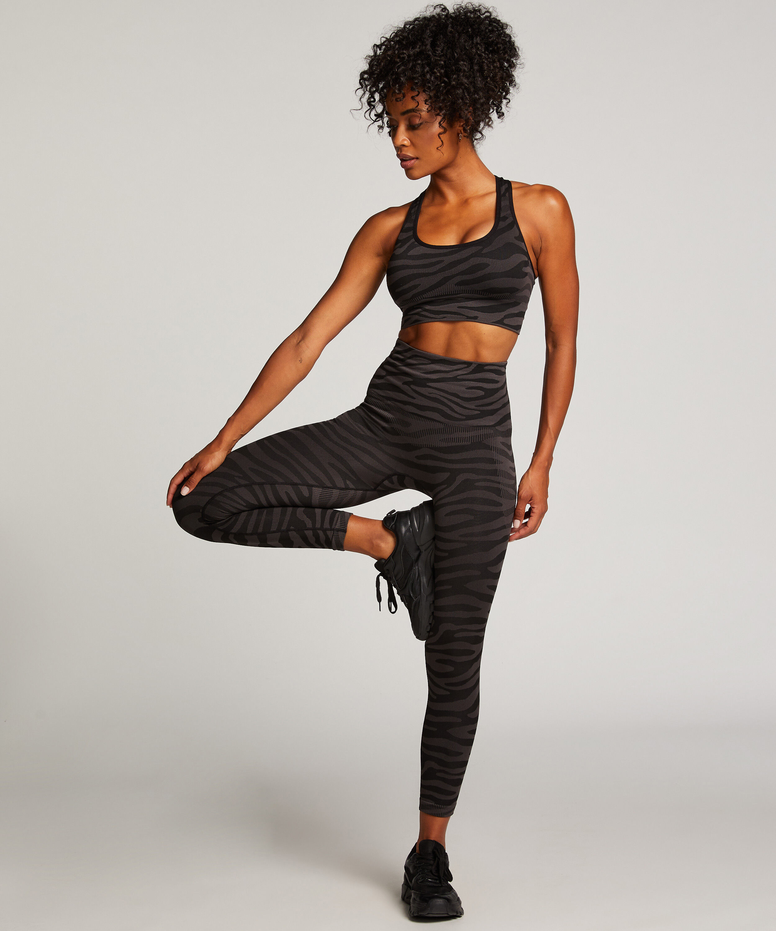 Legginsy sportowe bezszwowe z wysokim stanem Zebra HKMX, Czarny