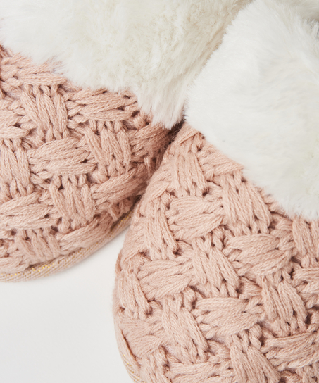 Knitted slippers, Różowy