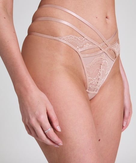 Stringi Janina, Beżowy