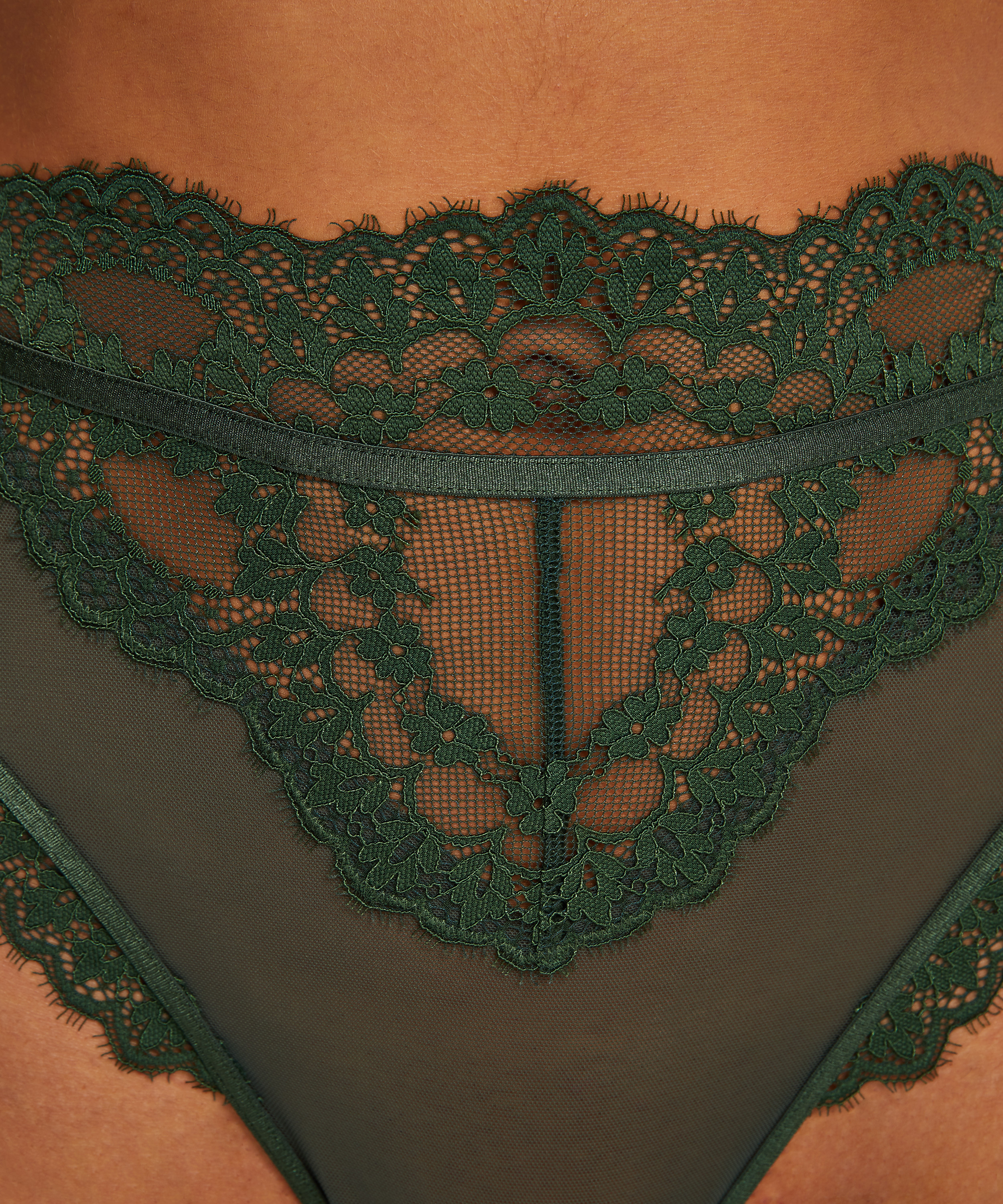 Stringi z wysokim stanem Marie, Zielony, main