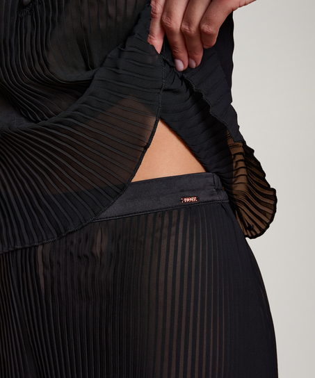 Plisowane szorty, Czarny