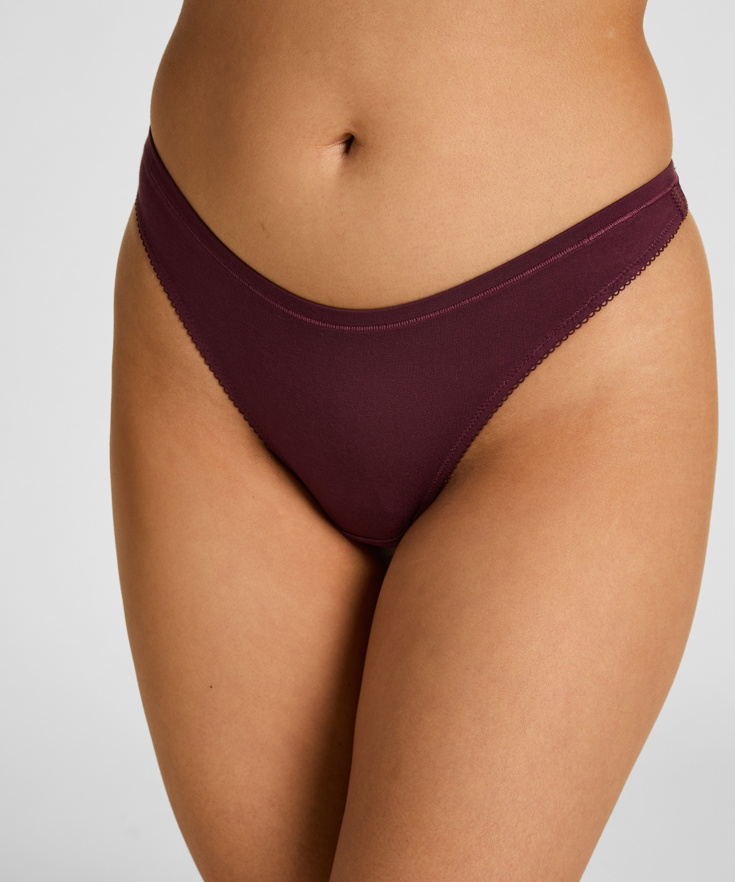 Stringi Alex, Fioletowy, main