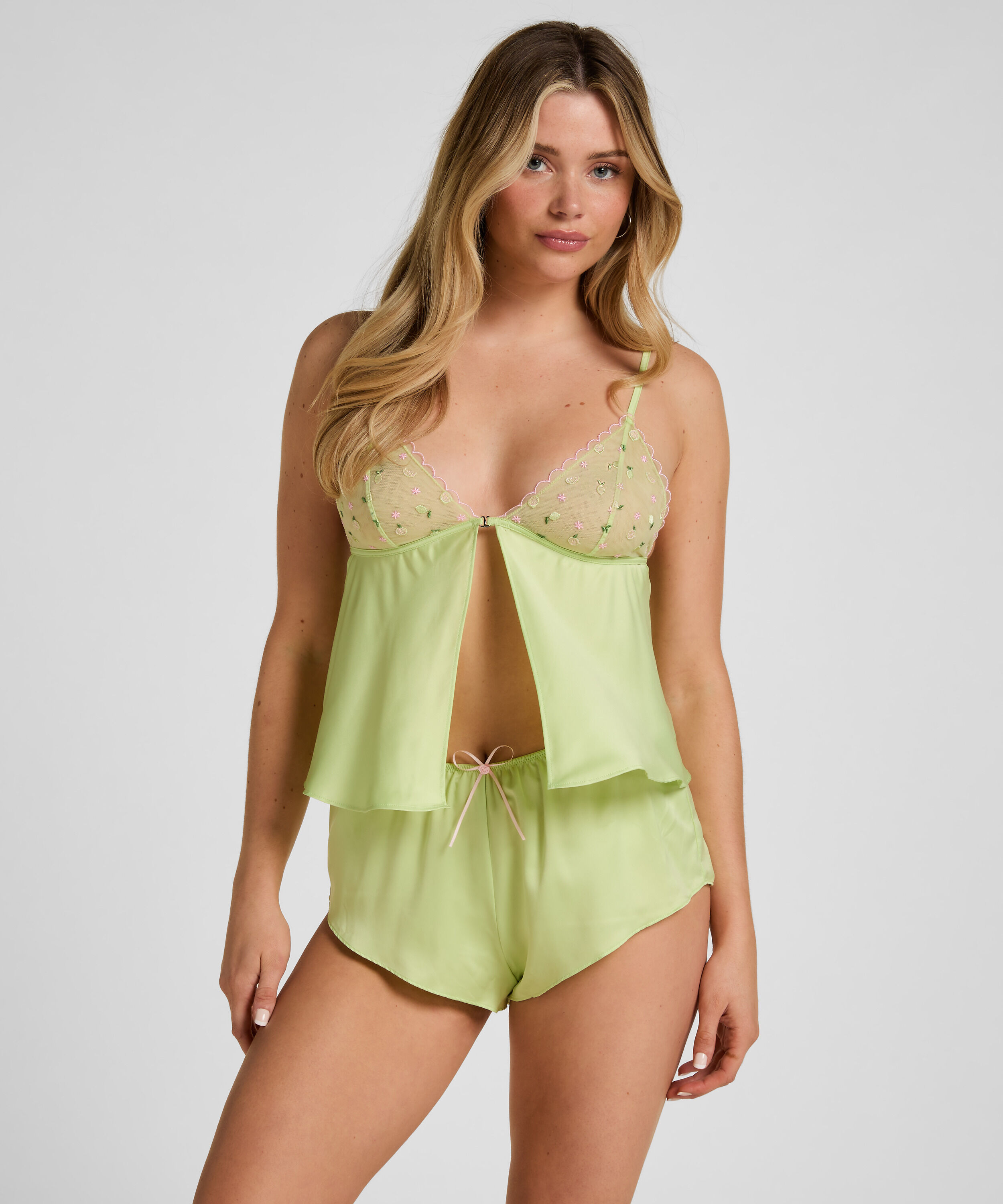 Short Harriet, Zielony