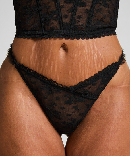 Stringi Darcy, Czarny