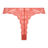 Niewidoczne pod ubraniem stringi z koronkowym tyłem, Czerwony