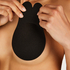 Przyklejane miseczki unoszące biust, Czarny