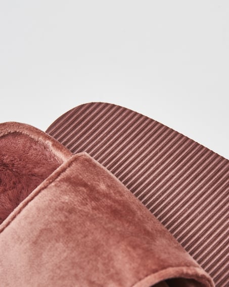 Fake fur velour slippers, R&oacute;żowy