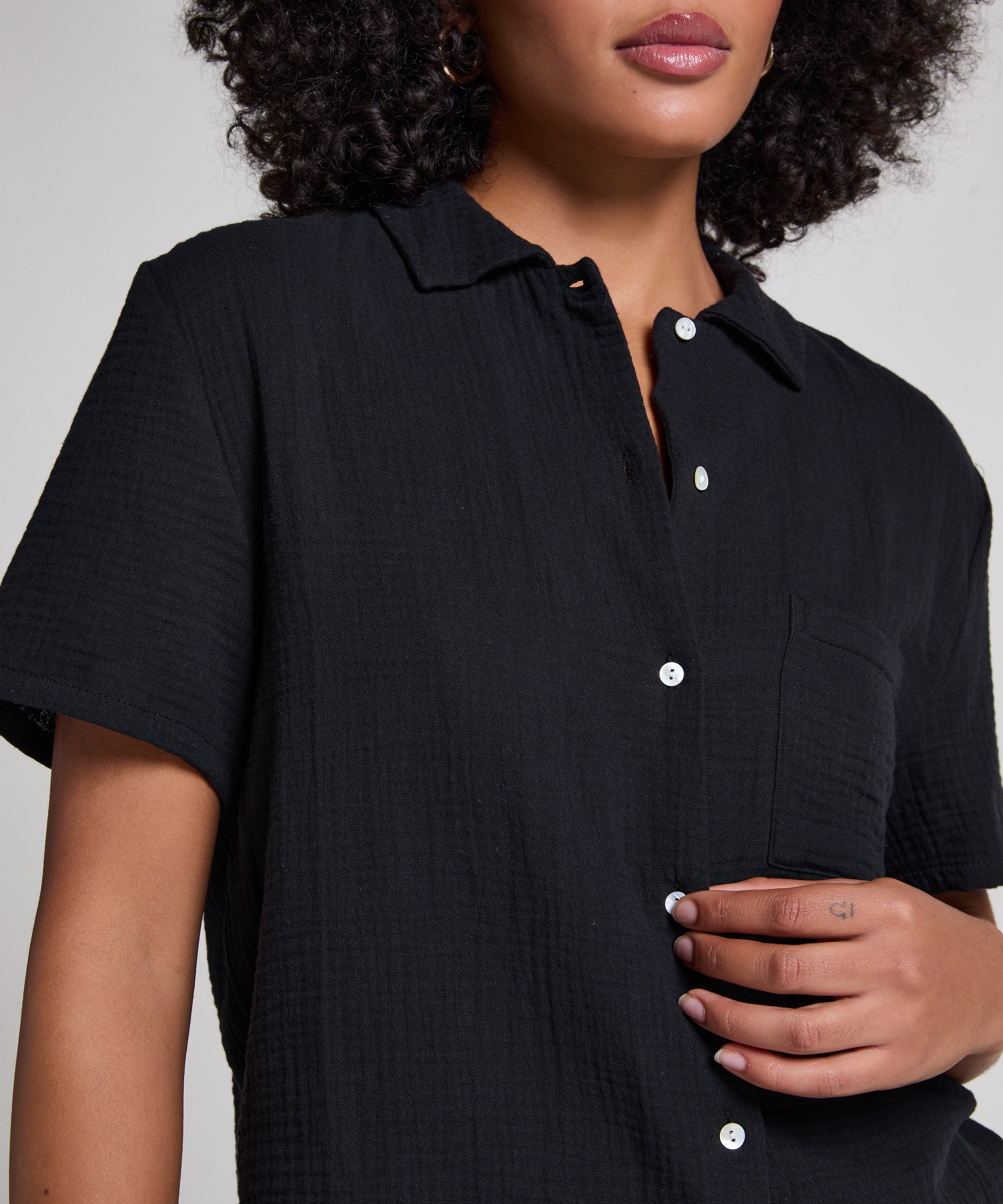 Muślinowa narzutka, Czarny, main