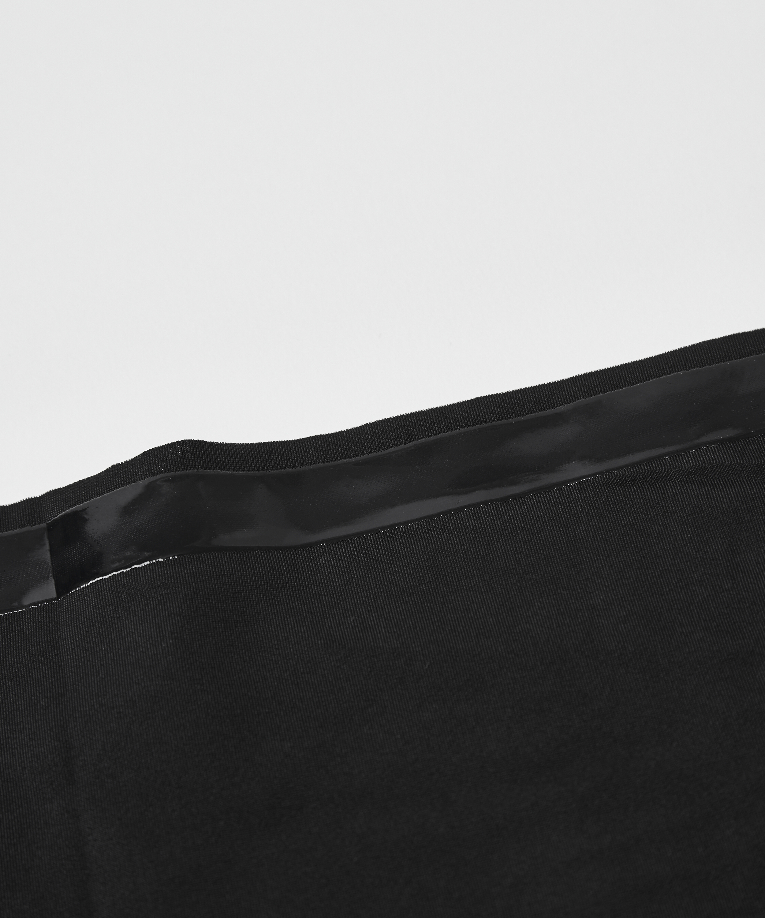 Opaski na uda, Czarny, main