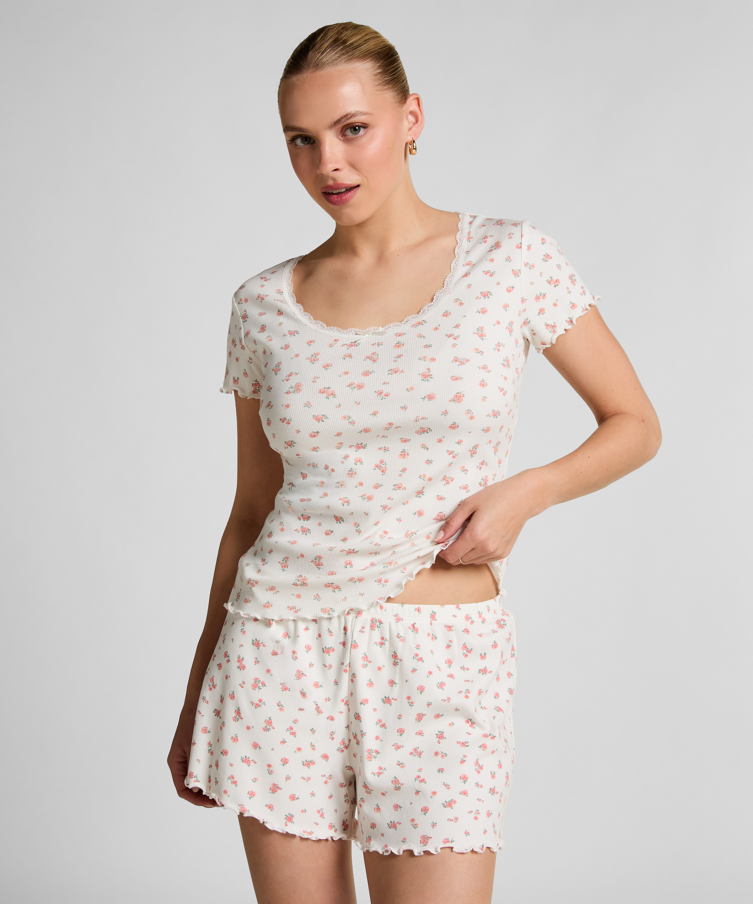 Prążkowany koronkowy top z kr&oacute;tkim rękawem, Biały, main