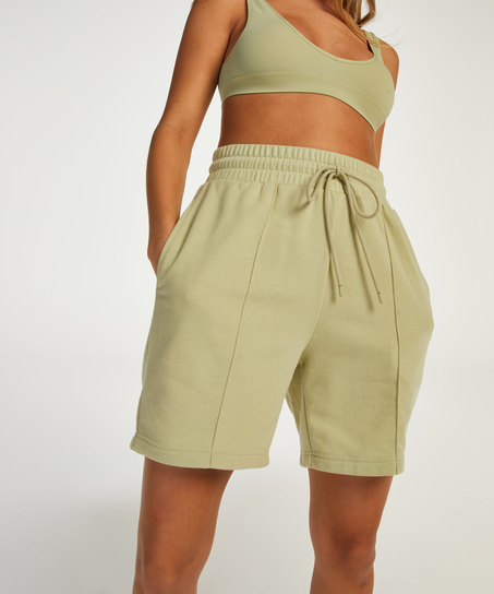 Przytulne bermudy, Zielony