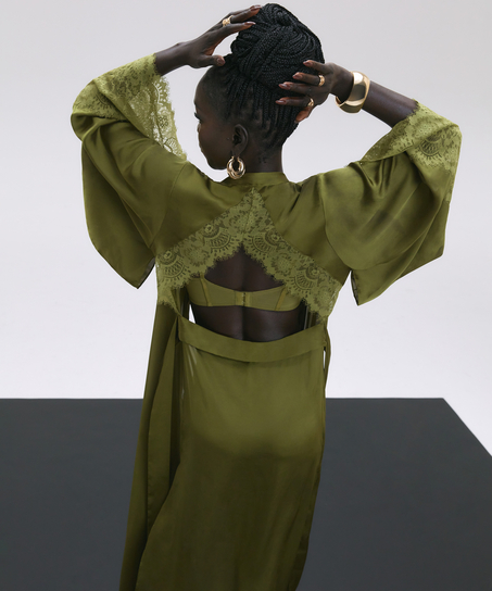 Satynowe kimono, Zielony