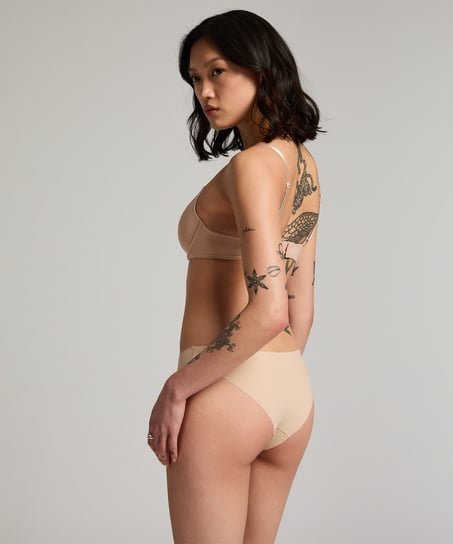 Niewidoczne brazylijskie Mikro, Beżowy