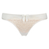 Delilah Thong, Biały