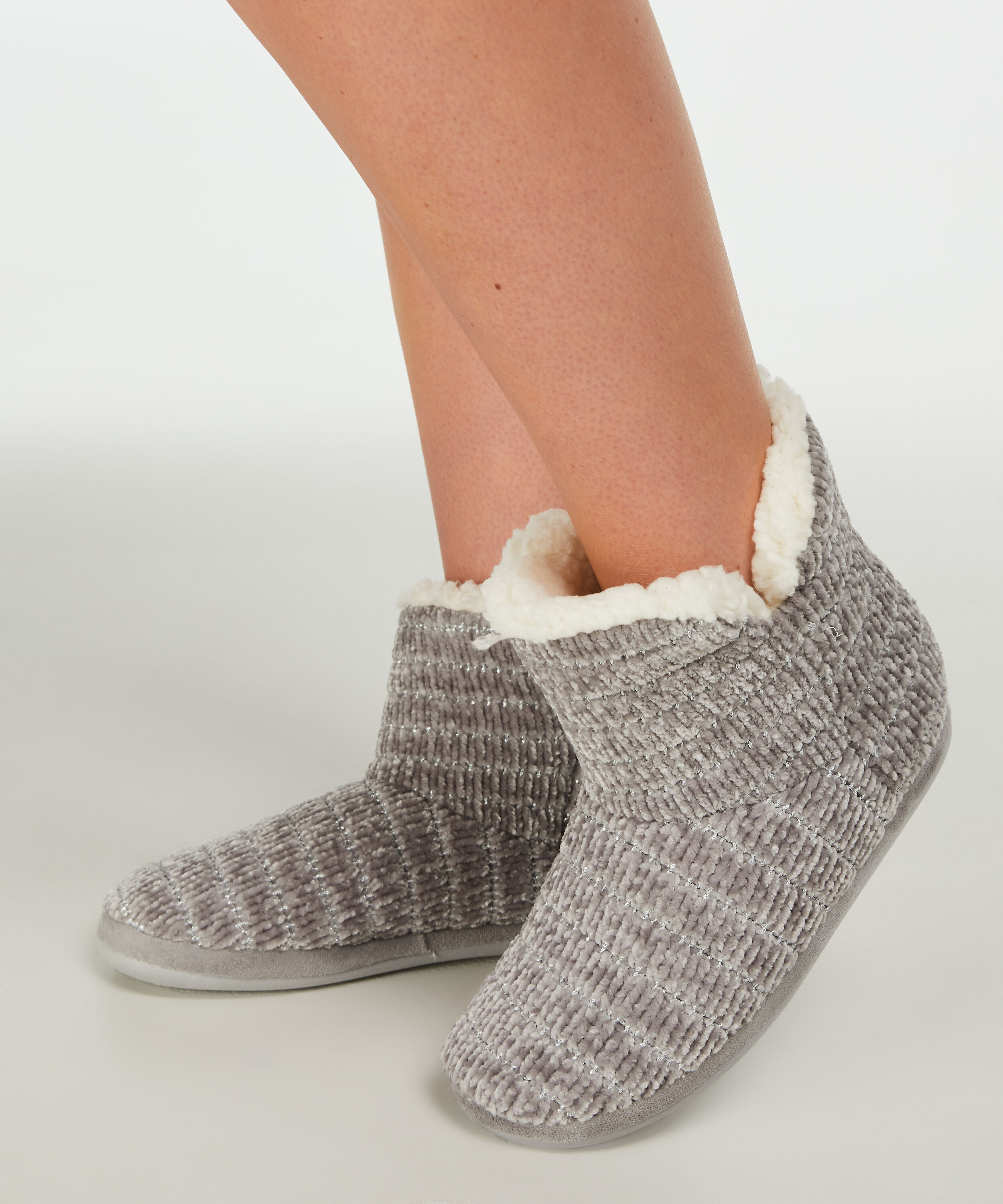 Chenille slippers, Szary