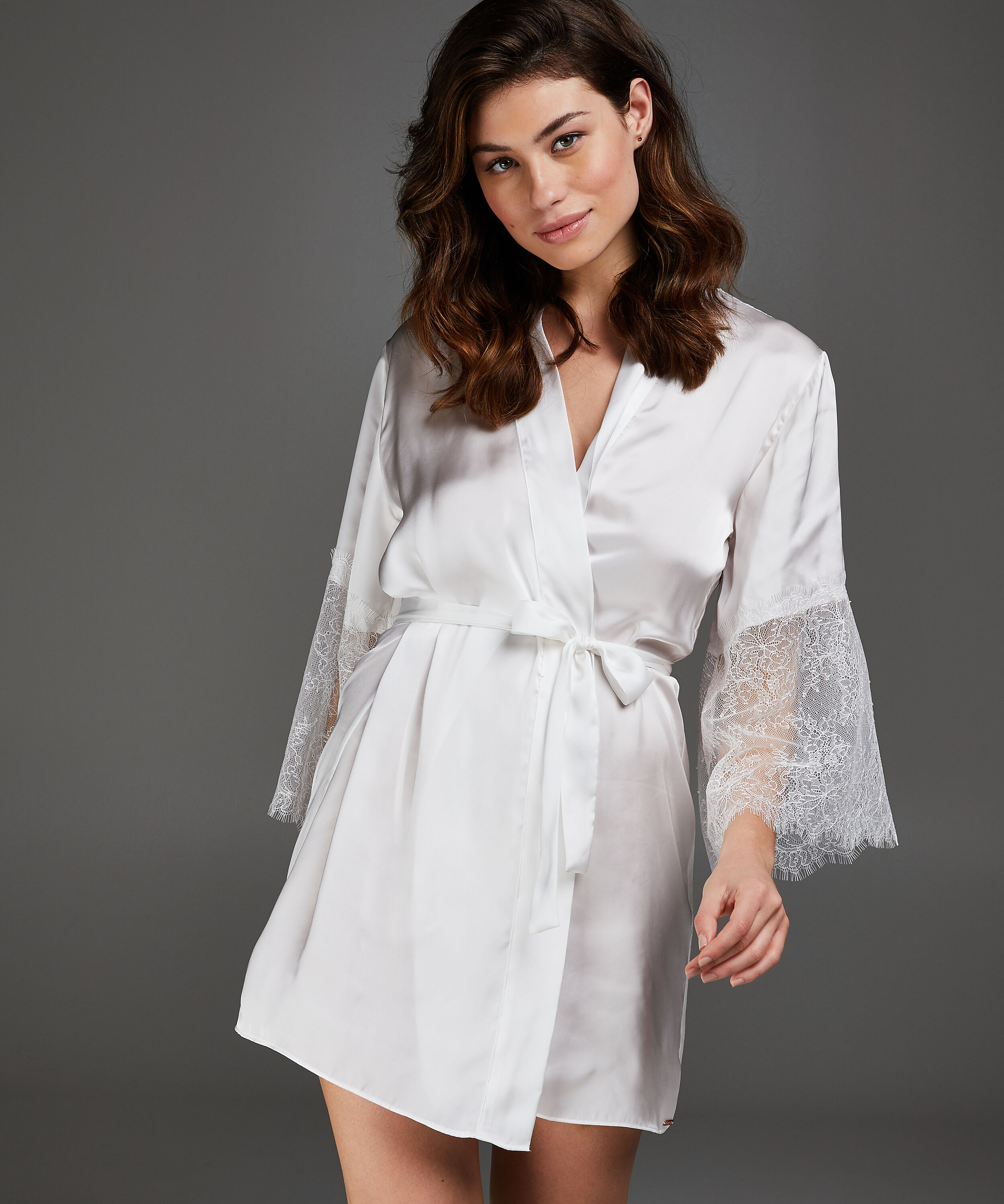 Kimono Satin Lily, Biały